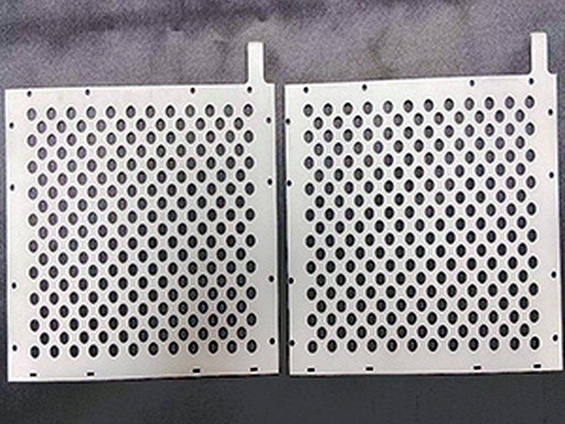 Custom-Shaped Pt Anodes